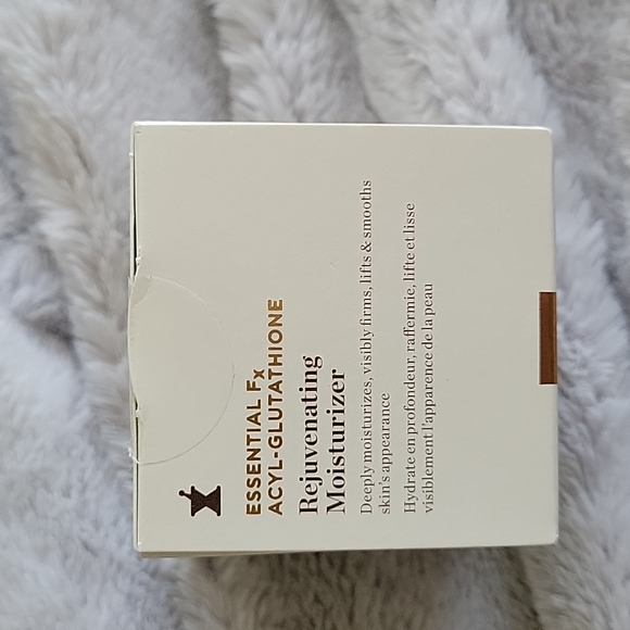 Perricone MD Essential Fx ACYL-Glutathione Rejuvenating Moisturizer - Picture 5 of 7